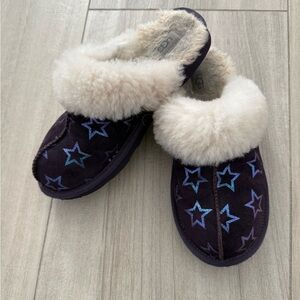 UGG Purple Star Slippers with Cream Fur